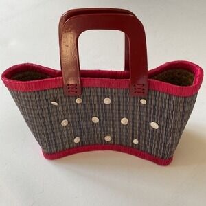 Vintage straw wicker boho wooden red handle purse